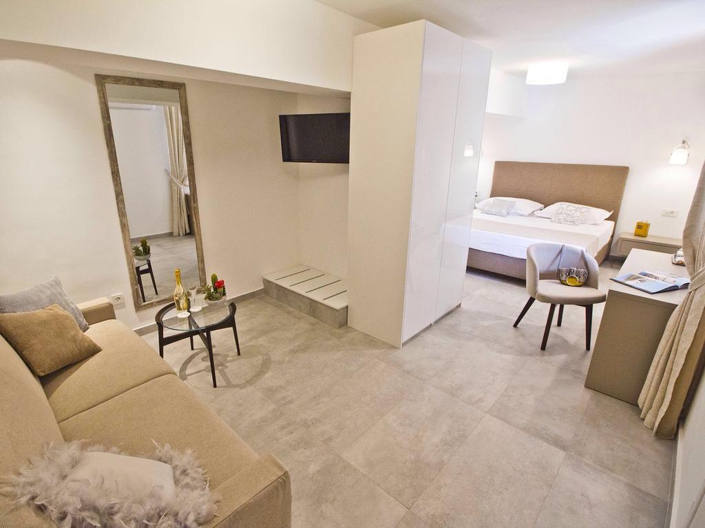 Luxury Rooms Pino Split Ngoại thất bức ảnh