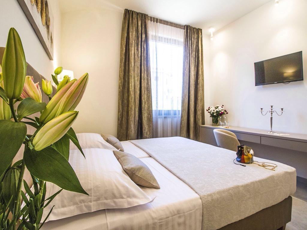 Luxury Rooms Pino Split Ngoại thất bức ảnh