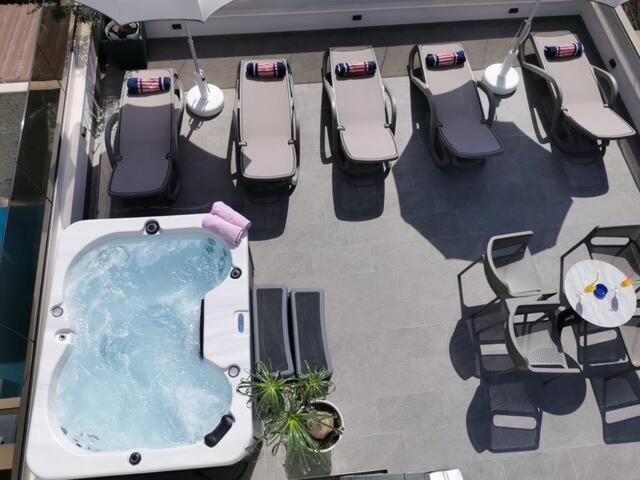 Luxury Rooms Pino Split Ngoại thất bức ảnh